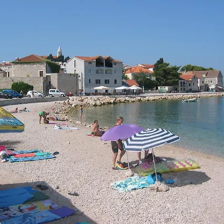 Apartment Rosi Primosten