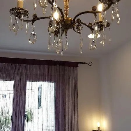 Apartment Rosi Primosten