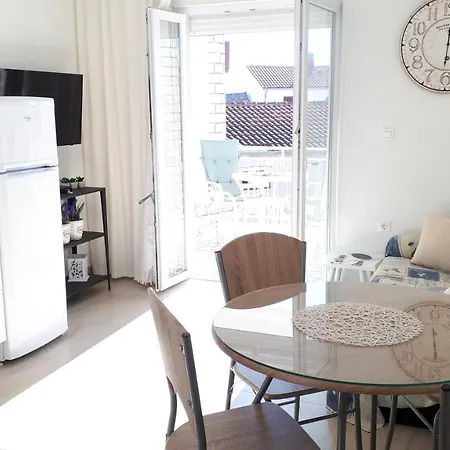 Rosi Apartment *